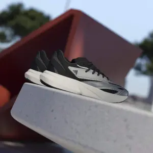 Baskets femme adidas Lightblaze image-6