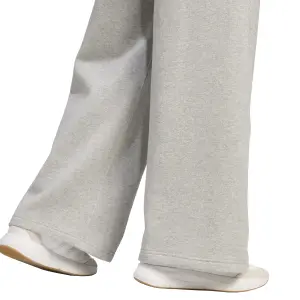 Women's joggers adidas ALL SZN Holiday image-4