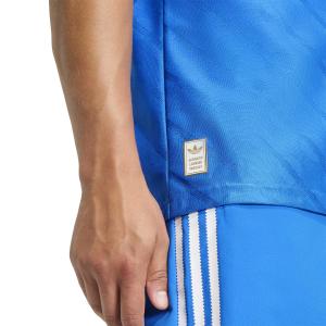 product/a/d/adidas_jv5839_8_apparel_on_model_detail_view_2_white.jpg