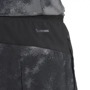 Printed shorts adidas Train Essentials image-4