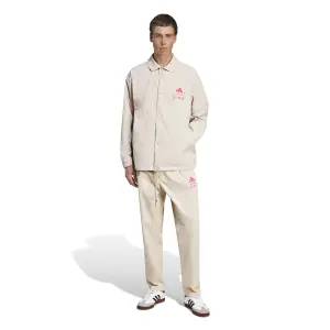 Casaco coach Mercedes AMG Petronas Formula One Team Summer image-2