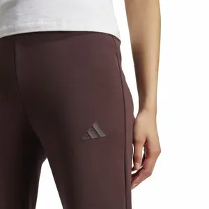 Pantalón de campana adidas Soft Lux image-5
