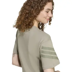 Camiseta de mujer adidas Future Icons 3 stripes image-5