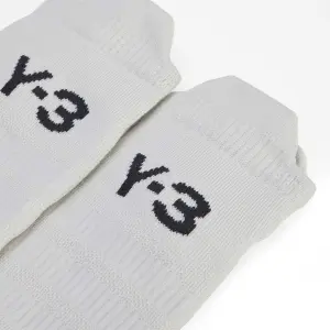 Chaussettes adidas Y 3 stripes image-1