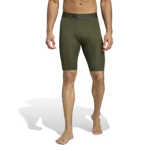 Kort adidas TECHFIT image-1