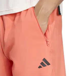 Short d'entraînement adidas Train Essentials image-5