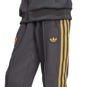product/a/d/adidas_jy1081_6_apparel_on_model_detail_view_2_white.jpg