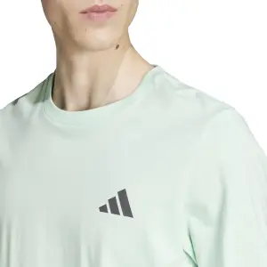 Camiseta Gráfica Mercedes AMG Petronas Formula One Team Premium image-5