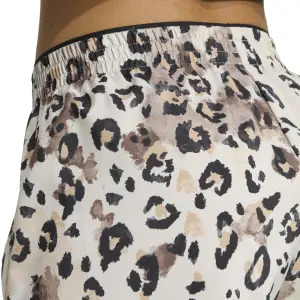 Women's shorts adidas Essentials image-5