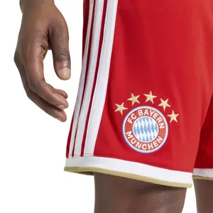 Kurze Freizeitkleidung Bayern München 2026/27 image-6