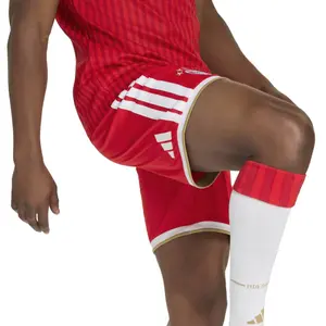 Kurze Freizeitkleidung Bayern München 2026/27 image-5