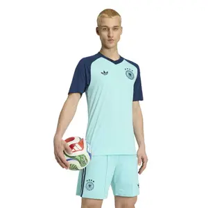 Deutschland Prematch Auswärts Trikot Coupe du Monde 2026 image-0