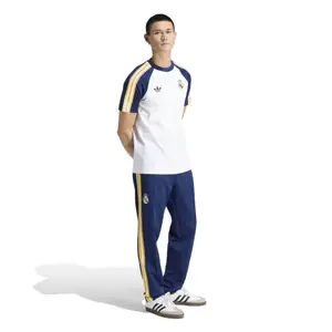 Real Madrid T-shirt image-3