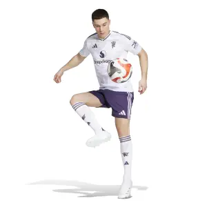 Manchester United Shorts 2025/26 image-2
