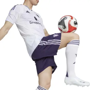 Manchester United Shorts 2025/26 image-5