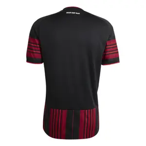 Hemmatställ Eintracht Frankfurt 2026/27 image-3