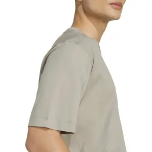 Camiseta adidas City Escape image-5