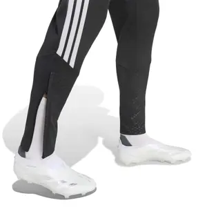 Liverpool FC training trousers Tiro 2026 image-6