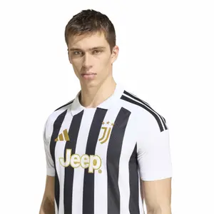 Juventus Turin Authentic Home Shirt 2026/27 image-5