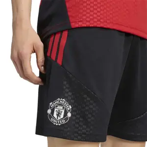 Manchester United Shorts Tiro 2026 image-5