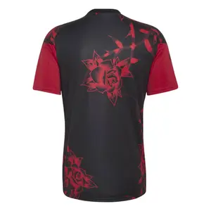 Manchester United Prematch Shirt 2026/27 image-4