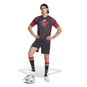 Manchester United Prematch Shirt 2026/27 image-3