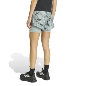 Calções 2-em-1 para mulheres adidas adi365 Spray Dye image-4