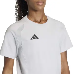 T-shirt femme adidas Tiro Travel image-4
