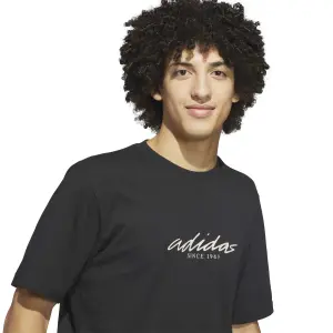 Camiseta adidas Color Connect Graphic image-5