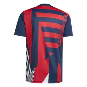 Bayern Munich Pre-Match Jersey 2026/27 image-3