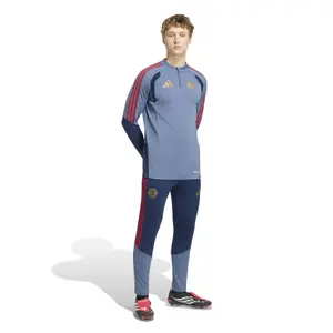 Bayern München träningsöverdel 2026/27 image-3