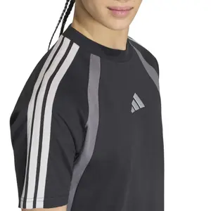 T-shirt adidas Seasonal Essentials Colorblock image-5