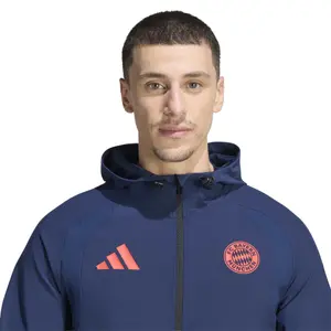 Bayern München vindjacka Tiro 2026/27 image-5