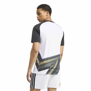 Juventus Turin Pre-Match Shirt 2026/27 image-5