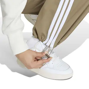 Women's Trousers adidas Iconic image-5