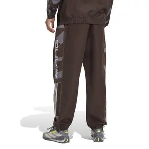 Spodnie dresowe adidas AMG Camo image-5