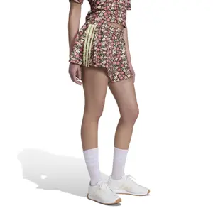 Women's shorts adidas X Farm Rio image-1