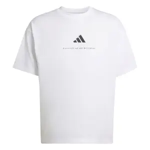 Camiseta adidas Runners We Are Different Graphic image-0