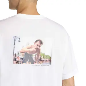 Camiseta adidas Runners We Are Different Graphic image-6