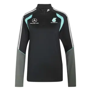Mercedes AMG training top Petronas Formula One Team Mechanics