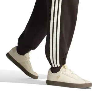 Women's loose joggers adidas Essentials 3-Stripes Fleece image-5