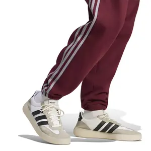 Pantalon de jogging tapered adidas Essentials 3-Stripes Fleece Cuffed image-5
