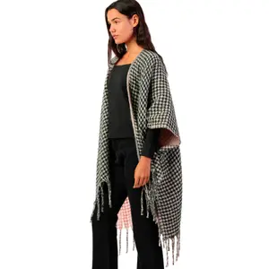 Poncho woman Admas Cuadros image-3