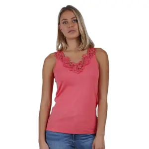 T-shirt avec encolure guipure femme Admas image-0