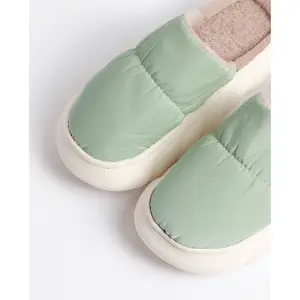 Pantufas acolchoadas para mulher Admas image-4