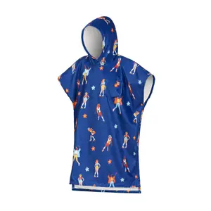 Poncho After Essentials Quad image-0