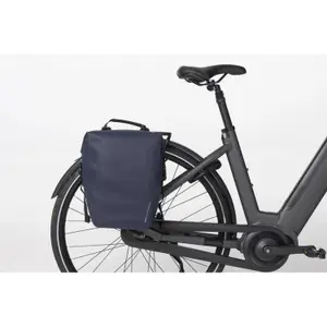 Medium bag Agu Shelter image-1