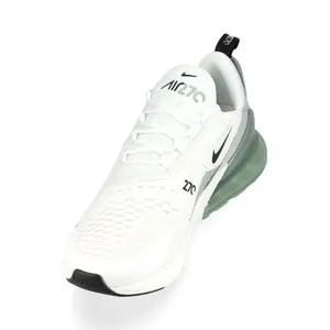 Baskets Nike AirMax 270 image-3
