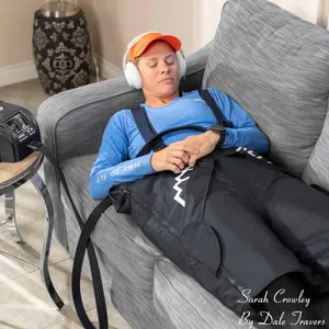 794811373148-kompressionsshorts-air-relax-marine-tu