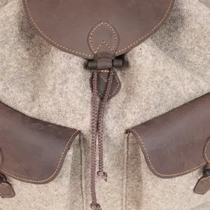 Wool Felt Backpack Akah Lautlos image-3